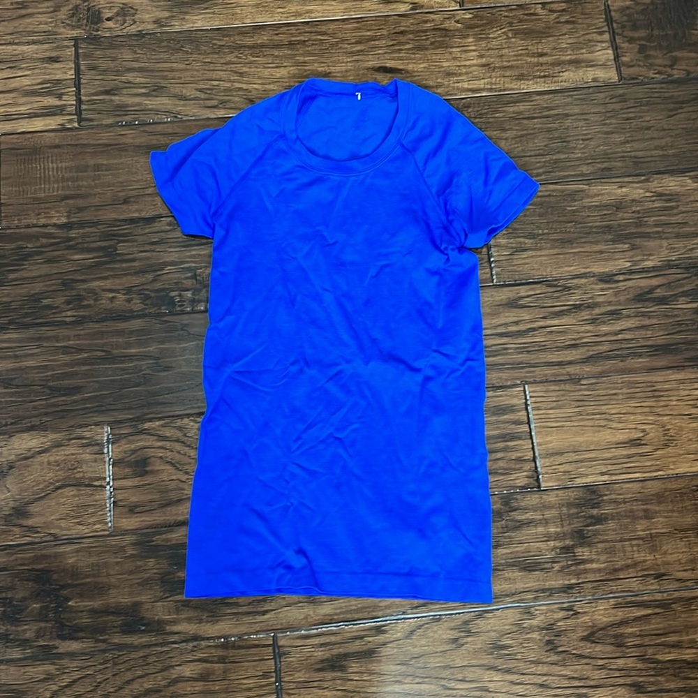 Lululemon Blue Swiftly Tech Top